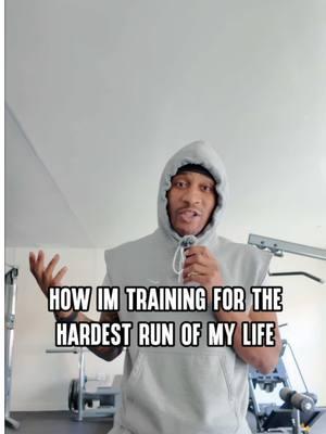 Im training to run from Los Angeles to New York City in 2025, and it’s the hardest run of my entire life.  But i’ve got the mindset and focus to get the job done. Like coach Mike Tomlin said: Sweat in your training so you don’t bleed in battle. Stay locked in with me🌺 #ultramarathon #marathontraining #runningcoach #runclubs #runningtips #runningcontent 