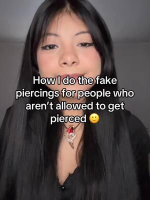 It’s so fun to do #fyp#fyppppppppppppppppppppppp#fyppp#fypシ#piercings#snakebites#piercingtok 