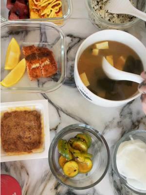 Lunch time a la pheliz  Salmon Cucumber Nattō Tamagoyaki Sausage Jasmine rice w/ Furikake Pickled Daikon Miso Soup #hungry #hangry #japanesefood #japanese #brunch #foodbaby #peaceful #lovelanguage 