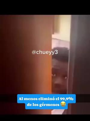 Al menos eliminó el 99,9% de los gérmenes 😂 #toallitas #toallitashumedas #confusion #humor #lol #chueyy3 