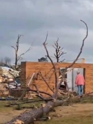 Tornado damage seen near Bude, Mississippi.  #tornado #Mississippi #severeweather #Bude