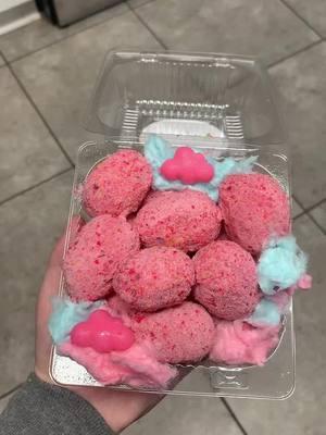 🩷Cotton Candy Flavored Fully Covered In Jollyrancher Topping Candied Grapes🩷 📍Jonesboro,Ga📍 🚨PRE ORDER VIA MY APP/WEBSITE DELICIOUS EATS ATL LINK IN BIO🚨 - #fyp #viral #like #explorepage #candyfruit #candyfruitatl #candyfruitatlanta #atl #atlanta #jonesboroga #SmallBusiness #momownedbusiness #jollyrancher #cottoncandy #candygrapes #candiedgrapes #candygrapesatl #candygrapesatlanta #canidedgrapesatl #candiedgrapesatlanta 