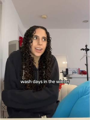 not cold at all!! 🥶🧥 #curlyhair #curls #curl #hairtok #ilovemycurls #curly #browncurlyhair #hair #curlcheck #curlscheck #curlyhairyhairtok #healthycurls #curls #gabscurls #gabrielascurls #relatable 