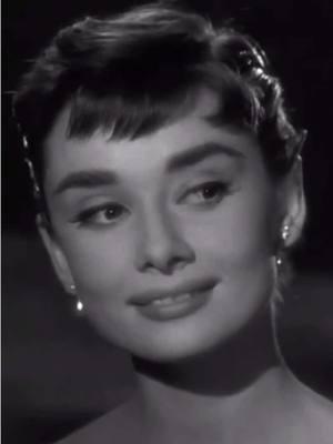 audrey hepburn’s beauty. #fyp #trending #blowthisup #szneva #viral #pintrest #trendy #moodboard #itgirl #chic #goodvibes #popular #pourtoi #paratii #girly #audreyhepburn #sabrina #romanholiday #audreyhepburnedit 