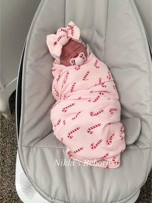 Candy cane burrito 😅🎀🩷 #rebornbaby #rebornartist #reborncommunity #babylove #rebornmommy #dollcommunity #newborn #rebornbabydoll #dollcollector #reborncollector