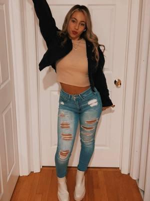 night out ootd #fyp #foryoupage #picture #fit #style #fashion #outfit #outfitinspo #OOTD #outfitideas #outfits #OutfitChange #outfitoftheday #outfitinspiration #outfitcheck #hollister #hollisterjeans #rippedjeans #blackdenimjacket #denimjacket #longsleeve #longsleevecroptop #boots #nightout #nightdoneright #nightoutoutfit #nightouthairstyle #country 