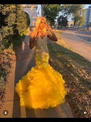 ✨Ruffled Tulle Mermaid Gown✨ Custom designs are made to compliment your unique shape and personality. Schedule your consultation to discuss your next custom design.  www.amorriscollections.com #customgown #dresses #promdresses #fashiondesigner #custommade #AMorrisTheDesigner #AMorrisCollection