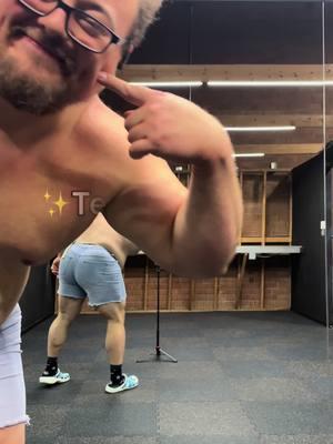 Death by squats 😮‍💨 @Raskol apparel  #GymTok #uwu #bigboy #warmup #ilift #gymmotivation #trending #fyp #strongman #fy #tiktokdance #raskolapparel #squats 