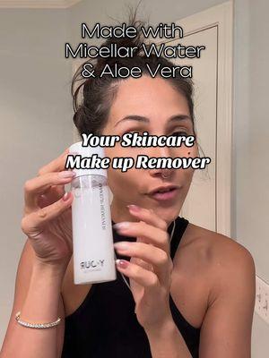 $3.99 Make up Remover flash sale by @Y’OUR Skincare grab it fast before the flash deal sale ends. #yourskincare #makeupremover #flashdeal #flashsale #sharpieface #creatorsearchinsights #tiktokshopholidayhaul  #giftguide  #ttsdelightnow  #giftideas #holidaygifts