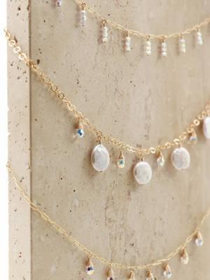 the sea breeze sparkle chain✨ a mix of my beachy hometown with some glamorous bling #jewelrymaking #weddingjewelry 