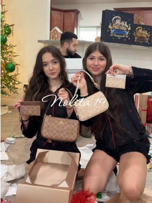 Anilee & Leeani unwrapping gifts 🎁🎄🥰 #christmasgifts #nolita19 #teengifts #coachpurse #coachnolita19 #coachunboxing #thelariosfamily #loslarios7 