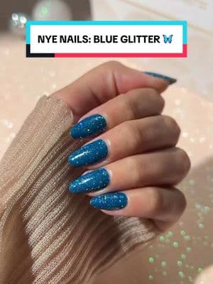 Ring in the new year with nails that will turn heads 🪩 🥂 You’re looking at “Night is Young” part of our Magical Mani Moments holiday gift set.  #ColorStreet #NYENails #NYEStyle #GlitterNails #NailTok #GlitterNails #BlueNails #DIYNails 