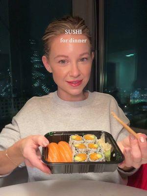 Sushi night 👏🏼 with Brody’s show blasting in the background 🫠😆 #sushi #sushinight #sushidelivery #salmonsushi #spicymayo #eelsauce #sushiroll #sushilover #dinnerwithme #dinnertime #dinner #MomsofTikTok #momtok #momof2 