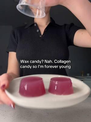 Not saying you can’t eat wax candy btw do as u please 😚 here we’re making collagen jelly with coconut water, fruit and veg #candy #waxcandy #collagen #fruit #jellyfruit 