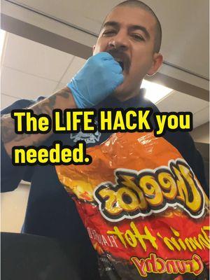 Cheeto finger life hack #hotcheetos #LifeHack #yourwelcome #flaminhotcheetos #cheetos @Flamin’ Hot @Richard Montanez 