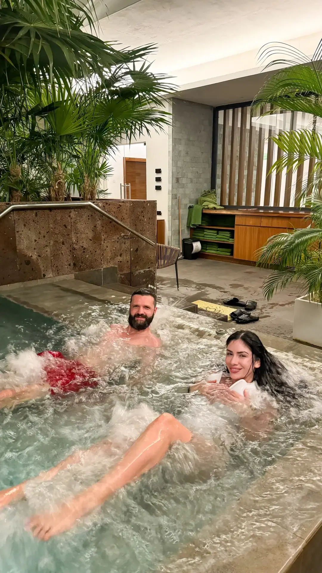 Huseyin and I had the most relaxing day at the Majestic Elegance Beach Resort spa, and it was everything we needed and more! 🛁💆‍♀️💆‍♂️ From soothing massages to serene pools and luxurious amenities, we left feeling completely rejuvenated and reconnected. 🌊💕 If you haven’t treated yourself to a spa day with your significant other yet, this is your sign to do it! 💌 It’s the perfect way to unwind, recharge, and create unforgettable memories together.  #SpaDay #MajesticEleganceCancun #RelaxAndRecharge #CouplesRetreat #SelfCareWithLove @Majestic Resorts @Cancun Vacation Secrets 