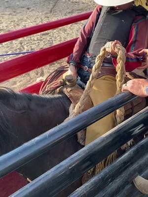 Wild first season, see y’all at the ARA finals in a few weeks. #roughstock #rodeo 