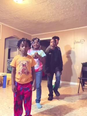 Wait… they don’t love you like I love you 🫶🏾 #FamilyFun #FamilyDancing #MomLife #Wait #TDLYLILY #foryoupage #fyp #AllFunAndGames 