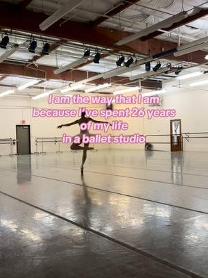 I wouldn’t change anything, but sometimes I wonder what I would have done if I was never a dancer #ballerina#writemealetter#iamthewaythatiam#ballettok 