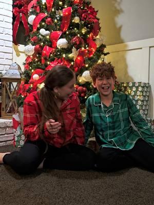 the moment vs the picture 🤣🤣 they serious crack me up! and stress me out😅 #funnykids #kidsoftiktok #picture #process #picturevsmoment #kidsbelike #hilarious #funnyvideos😂 #fyp #fypシ #fypシ゚viral #for #foryoupage #foryourpage #forthegrandma #christmas #christmaspictures #kidssaythedarnestthings #siblingsbelike #siblingcheck #Siblings #brothersister #fight #funnystory #brothersisterlove #themomentvsthepicture #themoment #badmomsoftiktok #badkids #humor #funnyfyp #fyppppppppppppppppppppppp #son #daughter 