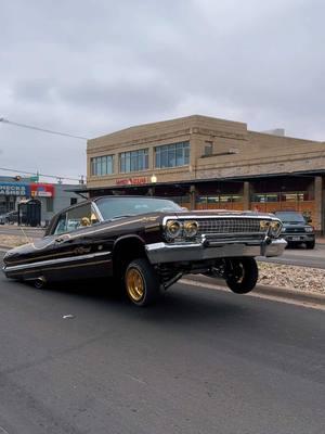 DLR Christmas cruise 🎄 #lameramera #texas #lowrider #lowriderlifestyle #lowridergirl #carsoftiktok #downtowndallas #dallaslowriders #cruise #lowridercruise 