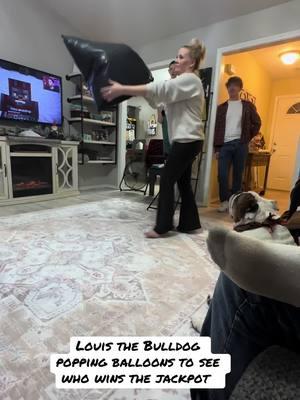 Balloon popping game done by yours truly Louis #bullsoftiktok #balloon #games #family #christmas #jackpot #winners 