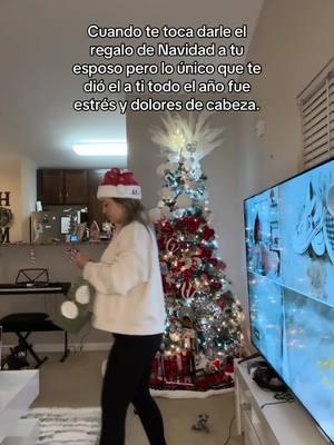 😅😂 #humortiktok #paratii #navidadentiktok #parejas #esposos #ocurrencias #😂😂😂 