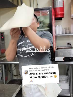 Respuesta a @angel.hernandez5158 listo amigo complacido #🍕 #🤌🤌🤌 #pizzadough #italianfood #estilo #remix #pizzalover #pizza #acrobatic #pasion #arte #pizzatime #noepizzaman 