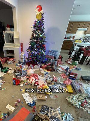 3 days was more than enough 🫠❤️#aftermath #christmas2024 #momhumor #familytime #untilnextyear #christmasdecor #goodtimesgobytoofast #christmasdecor #christmascleanup #sahm #postchristmas #christmasisover #holidaycheer #letsclean #momof2 #momtiktok #momlife #foryou #fyp 