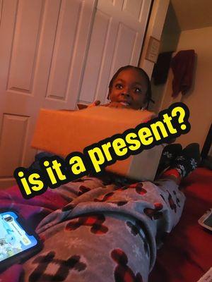 When yo kid won't believe the boxes are not gifts, so you had to show him better than I could tell him.. #christmas #present #prank #hoildays #astoldbytink #tink 