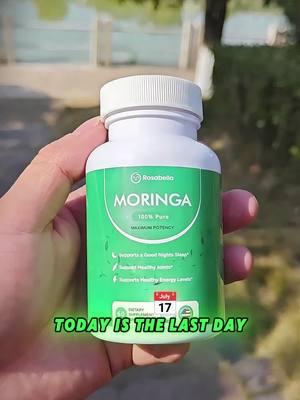 One capsule a day, full of energy! #MoringaCapsules #ImmuneBoost #GutHealth #NaturalSupplements #HealthyLifestyle #DailyWellness #RosabellaMoringa #holistichealth #womanhealth #fyp #TikTokMadeMeBuyIt #moringa #remediosnaturales #suplementosnaturales #TikTokShop #caidadecabello