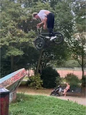 @peoplesstorebmx rider Jakob Wasserrab is a straight up gangsta! #bmx #peoplesstorebmx #bmxrider #bmxlife #bmxlove #bmxforever #bmxboy #bmx2 #bmxtiktok 