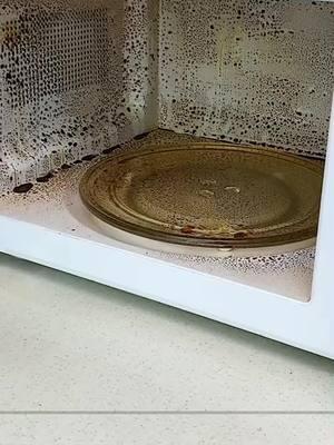 Microwave anti-splatter heating cover, no more worries about splatters after reheating meals. #AntiSplashCover #Microwave #HouseholdMustHaves #KitchenEssentials #MicrowaveSplatterCover #MicrowaveOilCover #KitchenGoodies #LifeHelper #TikTokShopLastChance#TikTokShopNewYearNewAura#spotlightfinds