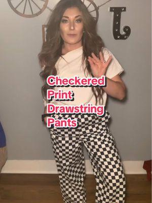 Checkered Print Drawstring Pants #fypage #fypシ゚viral #tiktokshopholidayhaul #fashionlookbook #checkeredpants #checkered #trendingpants #trending #tiktokshoptrends 