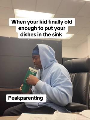 Ain’t getting up no more😂😂 #fyp #kanye19998 #parenting #havingkids 