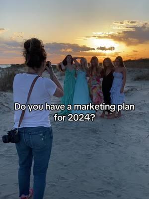 Answer in comments yes or no to the question... Do you have a marketing plan for 2025??🤔 If not, you may just be leaving bookings on the table!! Marketing every once in a while or only using one method of marketing is not the way to book seniors consistently.  A solid plan helps you book more sessions, stand out in a crowded market and reduce the stress of wondering when your next booked session will come along. Listen, I get it!  I used to market my business with a throw stuff out there a see what sticks or only market when I had time and even then it was random things with no plan at all.  But then I finally figured out the 7 things to do to market my business and started booking 60+ seniors year after year without running specials or discounting my prices to get the booked sessions! 👉🏻Want to learn how to map out marketing that works specifically for you throughout the entire year? Stay tuned this week for my best tips and don’t miss out on my All New Marketing Academy where I've put everything I know about marketing to seniors and parents to help you market your biz!! ✨Save this post and follow along all week for more tips!! #seniorphotographyeducation #seniorphotography #marketingtips #photographymarketing #seniorphotographymarketing #howtomarkettoseniorsandparents #seniorphotographers 