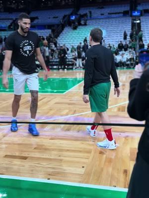 @Boston Celtics warming up on Christmas Day! 🎄🏀 #nbachristmas #christmasday #NBA #christmas #basketball #celtics #bostonceltics #bostontiktok #hoops #hoopers #jaysontatum #jaylenbrown #hoopdreams 