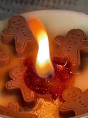 I really wanted to use a sad romantic song for this short clip of this shimmery gingerbread man melting on top of my “Freshly Baked Gingerbread” candle. But then I remembered about the muffin man 😭😂  #candles #candlesoftiktok #soycandles #soywax #candlemaking #candlelovers #christmascandles #handmade #etsyseller #etsy #handmadecandles 