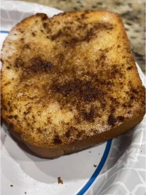 Cinnamon toast. Anyone else grow up on this? #fyp #fy #foryou #fypviral #randysrubs #yummy #cinnamontoast #Foodie #cooking #Recipe #eadyrecipe 