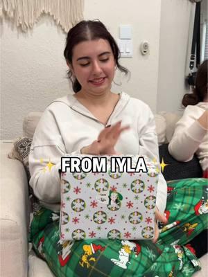 Christmas Gifts | ❤️, Iyla #haul #familyfun #unboxing #familyholiday 