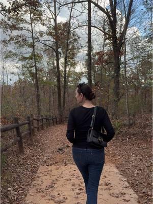 📍 Providence Canyon State Park 🇺🇸  #canyon #providence #providencecanyon #georgiastate #georgia #usa🇺🇲 #usatiktok #usa_tiktok #fyp #fypシ #foryou #traveltiktok #travelwithme #travellife #fypage #travelblog #travelblogger #travelgirl #blogger