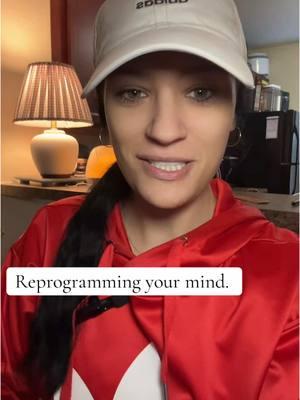 How do you reprogram your mind. #reprogramsubconscious #yourthoughts #lifecoachforwomen #lifecoachformen #mentalstrength 