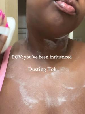 Finally made some #dustingpowder ✨ going into 2025 with everything showers & dusting 🫶🏽#SelfCare #tiktokmademedoit #dustingpowderblackwomen #glowupchallenge #howtosmellgood #perfumetok 