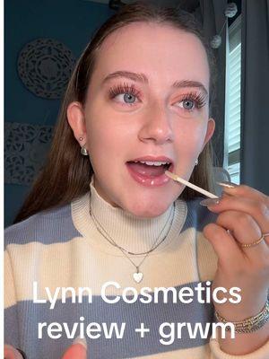 Grwm on this beautiful Sunday morning with some Lynn Cosmetics products!!  Check my 🔗🌲 or use “Emma10” at https://wearelynncosmetics.com/discount/Emma10 !!  Thank you @Lynn Cosmetics !! #christianmorningroutine #christiangrwm #christianbrand #christiangirly #Jesusisking 