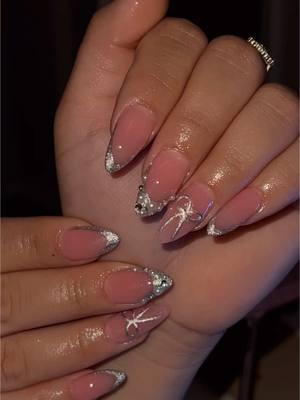 Almond Short set. #nails #newyearnails #nailtrends #nailidea #nailove #almondnails #classynailsinspo #prettynails #dfwnails 