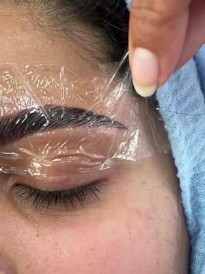 Fresh Brows & B R O W- L A M I N A T I O N 😍 #browsbypri #browboss #fairybrowmother #browlaminition #brows #fullbrows #freshbrows #beauty #perfect #crispbrows 