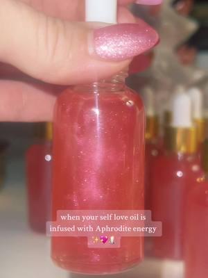 Blessed on an Aphrodite altar 👑💫💖 #aphrodite #selfloveoil #aphroditealtar 