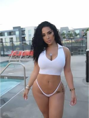 Meet me in the pool 🤍  #thicklatina #latinas #recoil #thiccc #recoilchallenge #recoiltest #thickwomen #bikini #bikinibabes #bikinimodel #gyatt #twerk #thicclatina #gyattt #gyatttttttt #curvy #baddie 