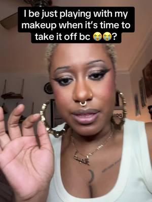 I only get brave right before the makeup comes off and this w makeup fail is why lol lol #greenscreen #makeupfail #makeupfails #fullface #makeuptutorial #makeup #wingedeyeliner #wingedliner #Eyeliner #eyelinertutorial #smokeyeye #smokeyeyelook #baseroutine #baseroutineblackgirl #blackgirlmakeup #blackgirlmakeuptutorial #raychjackson #eyelinerfail 