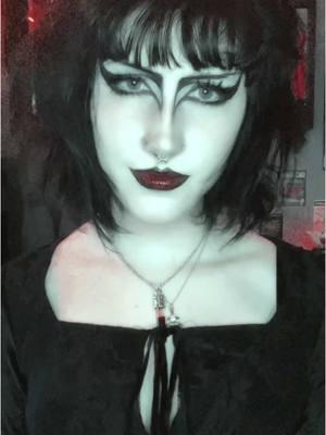 been on the silent hill 2 remake grind again urrrggghhhh i love silent hill #goth#OOTD#makeupartistcheck#gothmakeup#tradgoth#traditionalgoth 